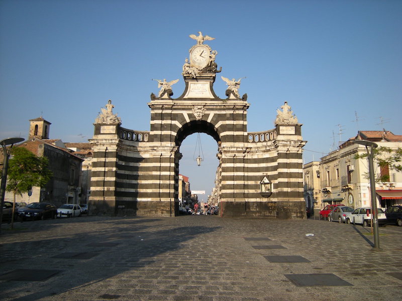 porta_garibaldi_catania