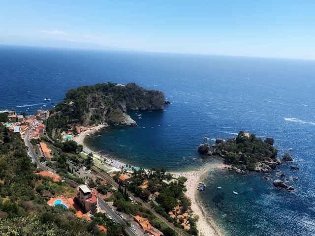 viewpoint_in_taormina_sicily