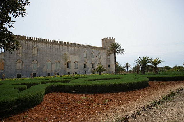 castello_di_donnafugata_in_sicily