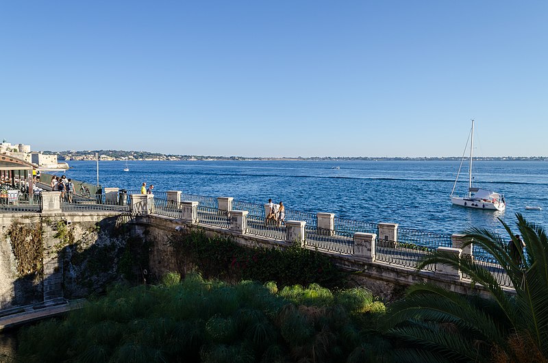 Fonte Aretusa in Ortigia 01